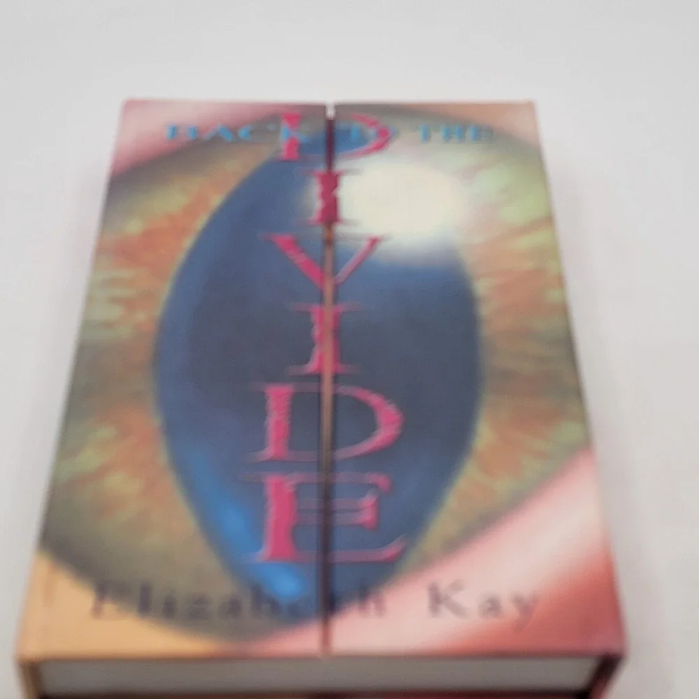 Elizabeth Kay The Divide & Back to the Divide Hardcover 1st Edition Set Excelle